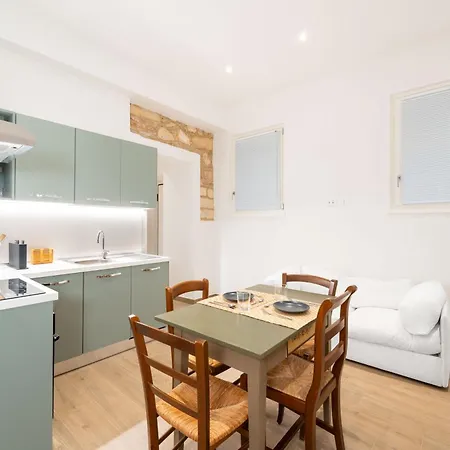 Residenza Leoncino 4* Verona