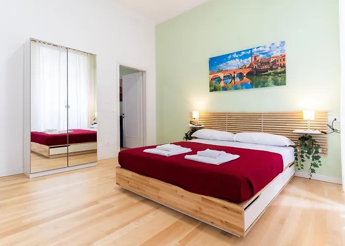 Residenza Leoncino 4*