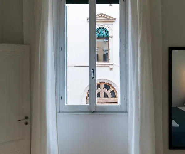 게스트하우스 Residenza Leoncino