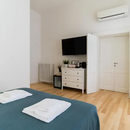 Residenza Leoncino Guest house *