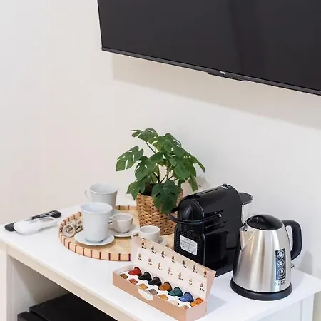 Residenza Leoncino Pensionat 4*