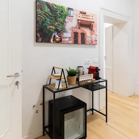 Residenza Leoncino Pensionat 4*