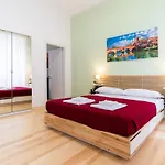 Residenza Leoncino 3*