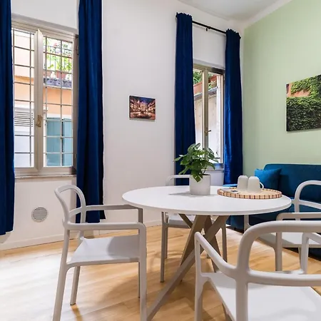 Residenza Leoncino בית הארחה
